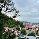 Nature - Minutes Away From The Old Town And Afi Mall Braşov