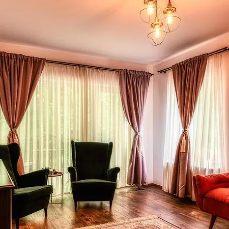 Nature - Minutes Away From The Old Town And Afi Mall Apartment Brasov
