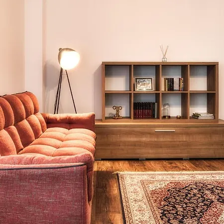 Appartement Nature - Minutes Away From The Old Town And Afi Mall Braşov