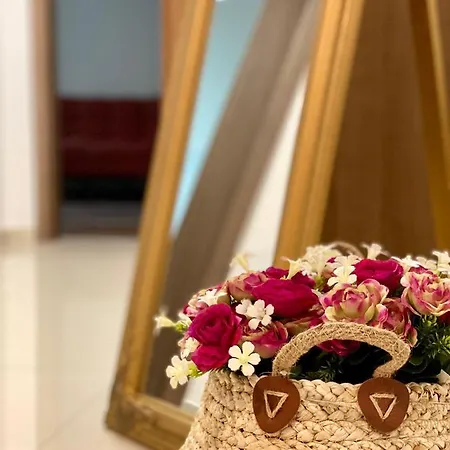 Nature - Minutes Away From The Old Town And Afi Mall Apartament