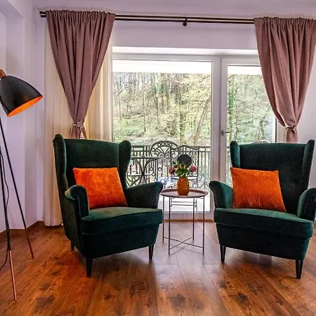 Apartment Nature - Minutes Away From The Old Town And Afi Mall