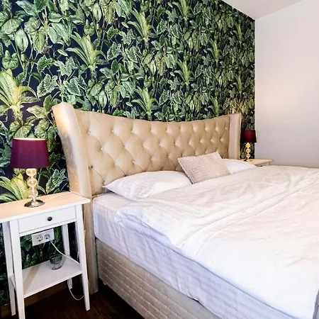 Nature - Minutes Away From The Old Town And Afi Mall * Brașov