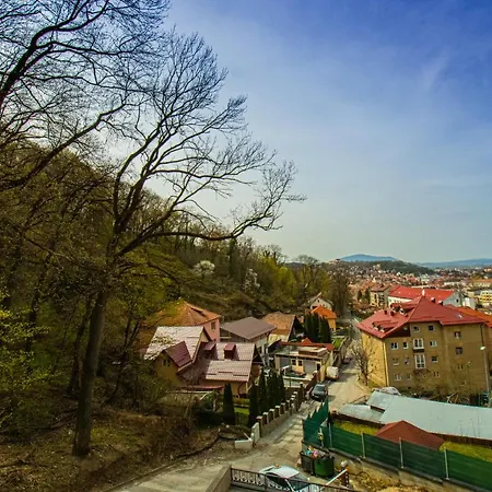 Nature - Minutes Away From The Old Town And Afi Mall *