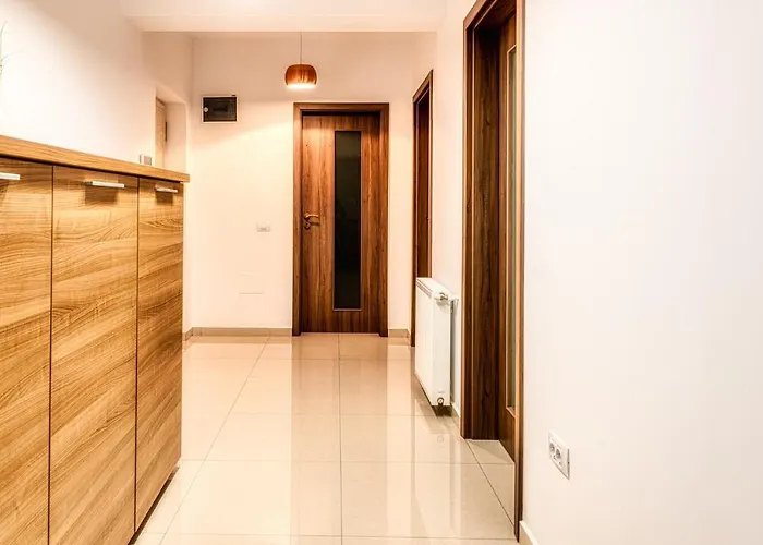 Nature - Minutes Away From The Old Town And Afi Mall