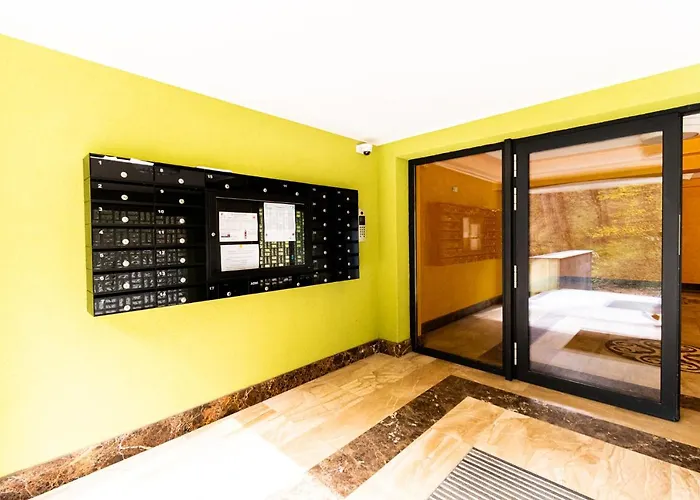 Appartement Nature - Minutes Away From The Old Town And Afi Mall *